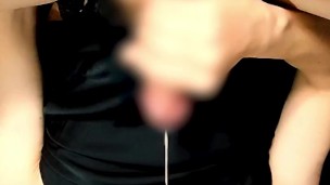 tgirl auto facial com uma taxa tentadoramente lenta de retorno do pau