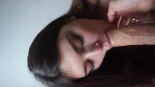 BEAUTIFUL LATINA AMATEUR CHUBBY GIRL BLOWS