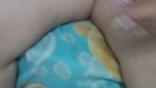 en panty juega y chupa sus grandes tetas