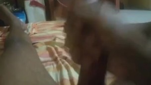 Chico Latino Masturbandose