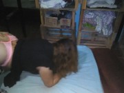 Cogiendome a una puta con tanga rosa abierta