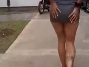 hacia calor y me quite las tangas 6/16