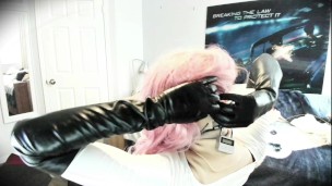 Cecile and Del Pt6! Playing around with bondage female mask Del, a locked mask for a rubber girl!