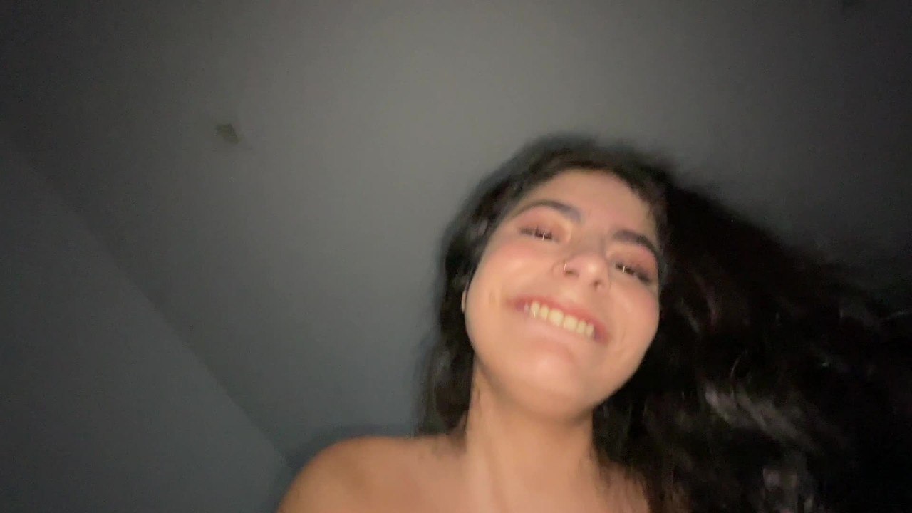 FODENDO MINHA COLEGA DE TRABALHO LATINA NOVINHA - Vídeo de sexo grátis - RedTube