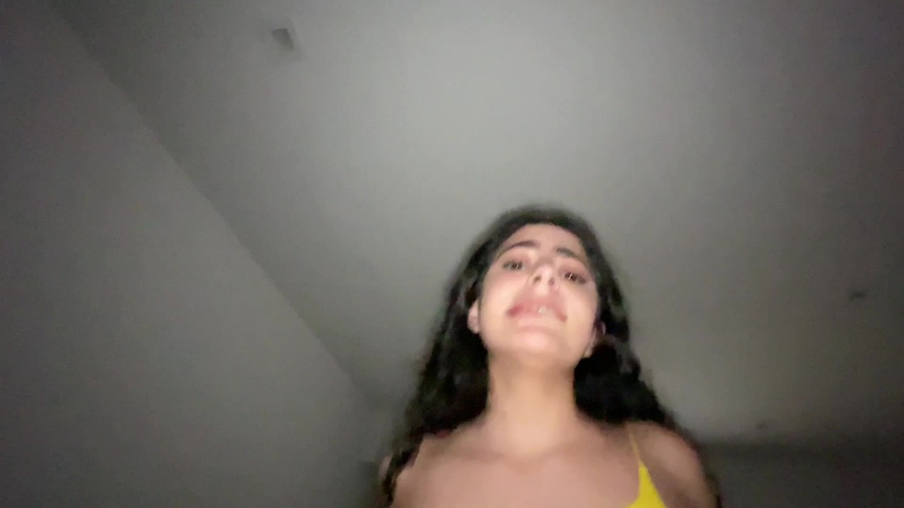 FODENDO MINHA COLEGA DE TRABALHO LATINA NOVINHA - Vídeo de sexo grátis - RedTube