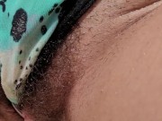 Novinha com a buceta rachando onlyfans priiscilahot 13/16