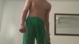 hula skirt
