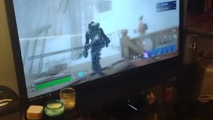 The sluttiest sexiest milf that kicks ass in Fortnite (upskirt)