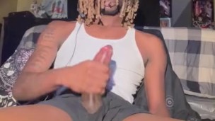 Sexy Dread head Jerking until he nut
