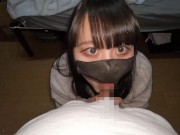 生理中はお口でぬきぬきしてくれる彼女の手コキフェラに耐え切れずに顔射 4/16