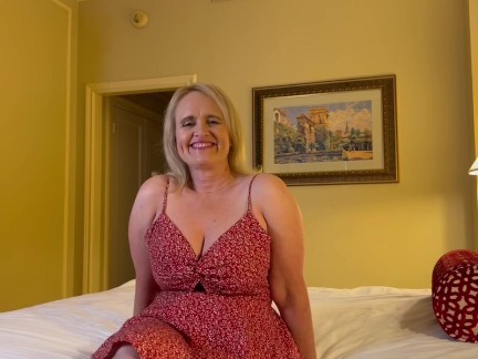 Casting Curvy: Busty 50 Year Old Thick Married PAWG MILF