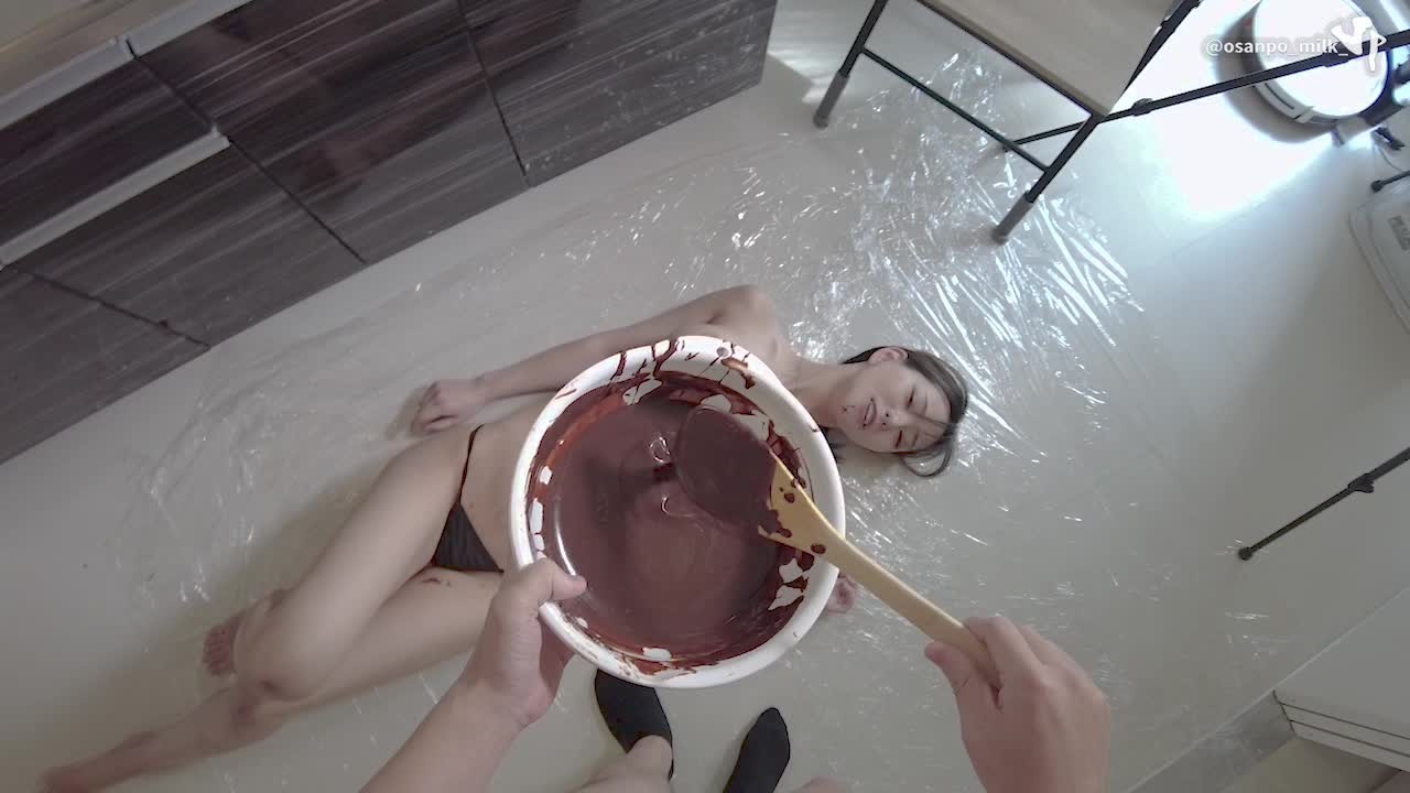 ドS彼氏に全身チョコまみれにされちゃった♡生チョコ大量挿入…ハッピーバレンタインっ！！（日本人素人） - Free Sex Video - RedTube