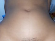 مشيت للقراءة بينما كانت جالسة تتحدث مع صاحب منزل ليزي l7wa maroc🇲🇦💦 4/16