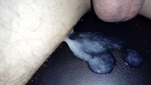 Acabando Con Mi Propia Saliva