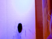 Le obsequio una mamada deliciosa a mi novio estilo Glory Hole con cum en su boca sexo oral delicioso 14/16