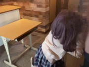 【素人】制服ギャルが教室で寝ていたのでいたずらしてハメる／悪戯／手マン／バック／学校／ 10/16