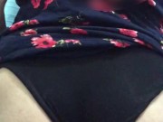 SEDUZCO A REPARTIDOR POR PRESTARLE EL BAÑO 8/16