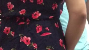 SEDUZCO A REPARTIDOR POR PRESTARLE EL BAÑO