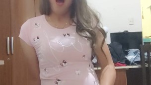 Mi amiga me dejó cachonda 😈
