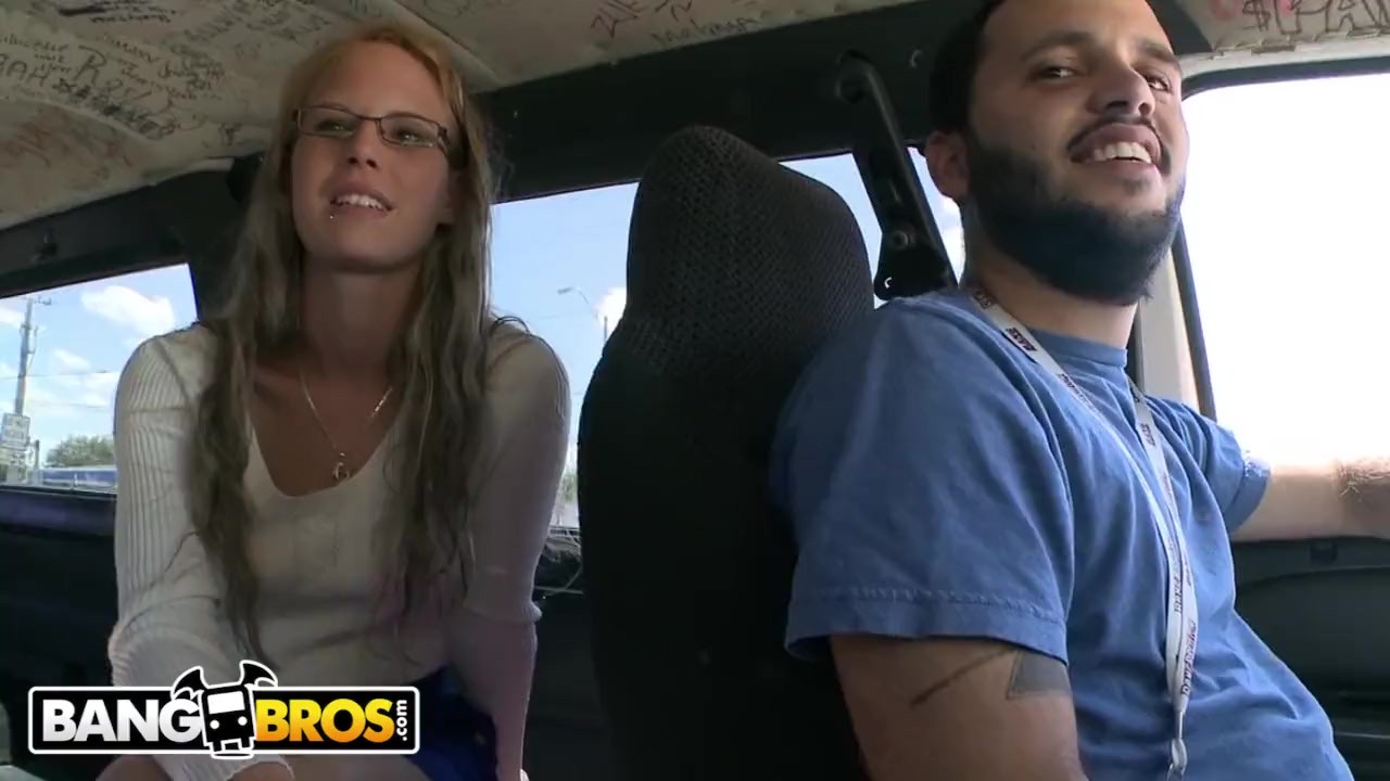 BANGBROS - Another Tourist On The BangBus, Taylor Slit - RedTube