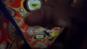 Masturbándome en el Baño (69kamilo69xxx)