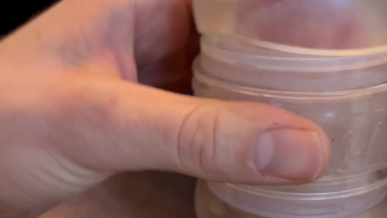 LOTS OF PRECUM, A SCREAMING ORGASM, AND A PRECUM-LEAKING PISS - Video di sesso gratis - RedTube