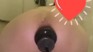Femboy gapes hole for daddy