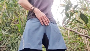 Risky Beach Public Masturbation - The Excitement of Getting Caught! - Hotsportfitboy