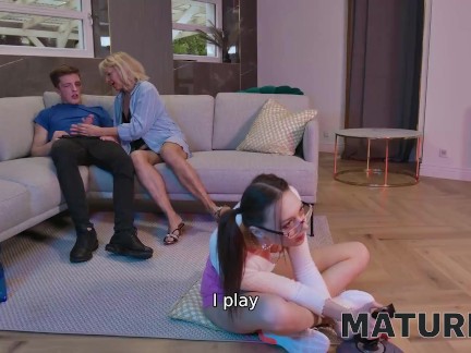 MATURE4K. Mom Wants to Play Too