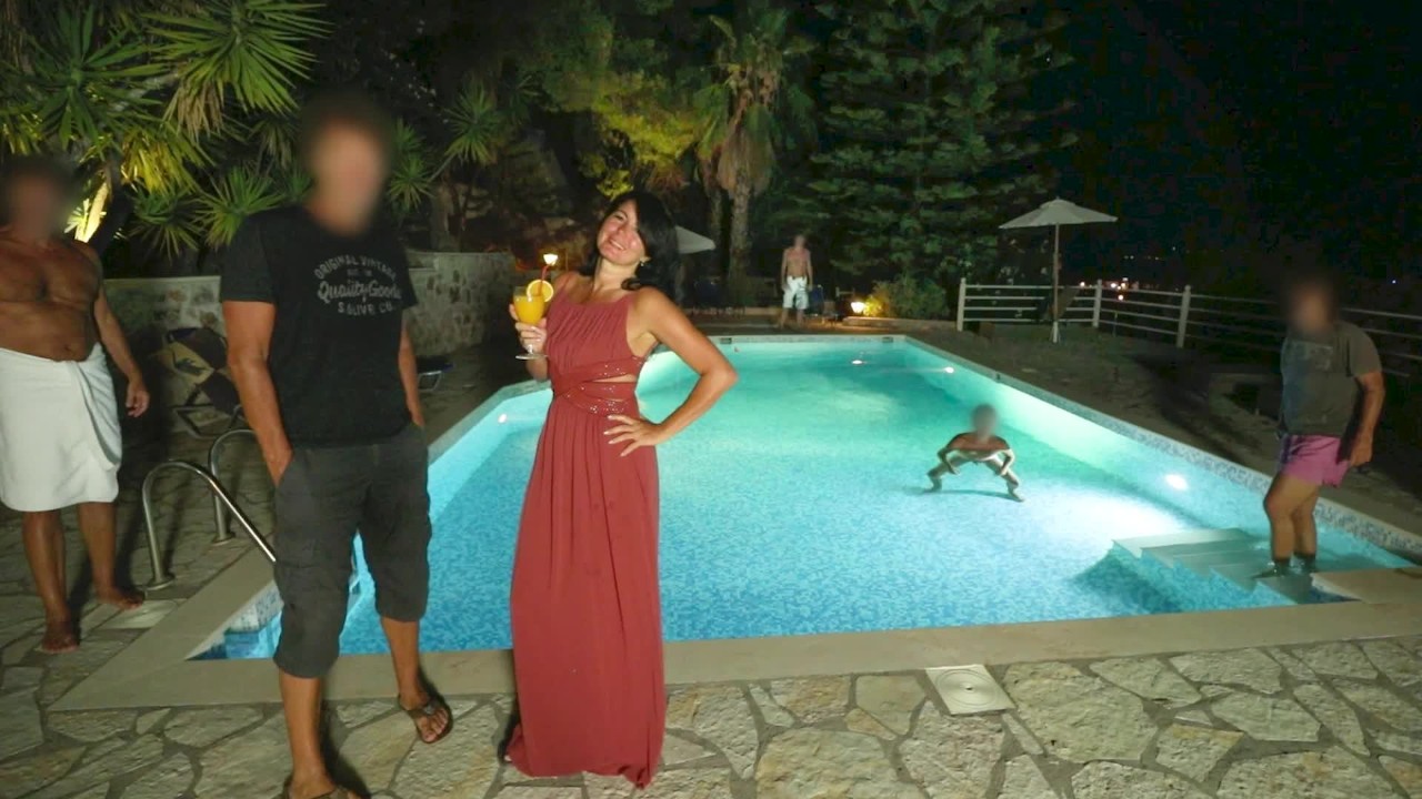 Kinky cumshot party in the Porno Villa! My asshole is for everyone! Free choice of hole! - Mature