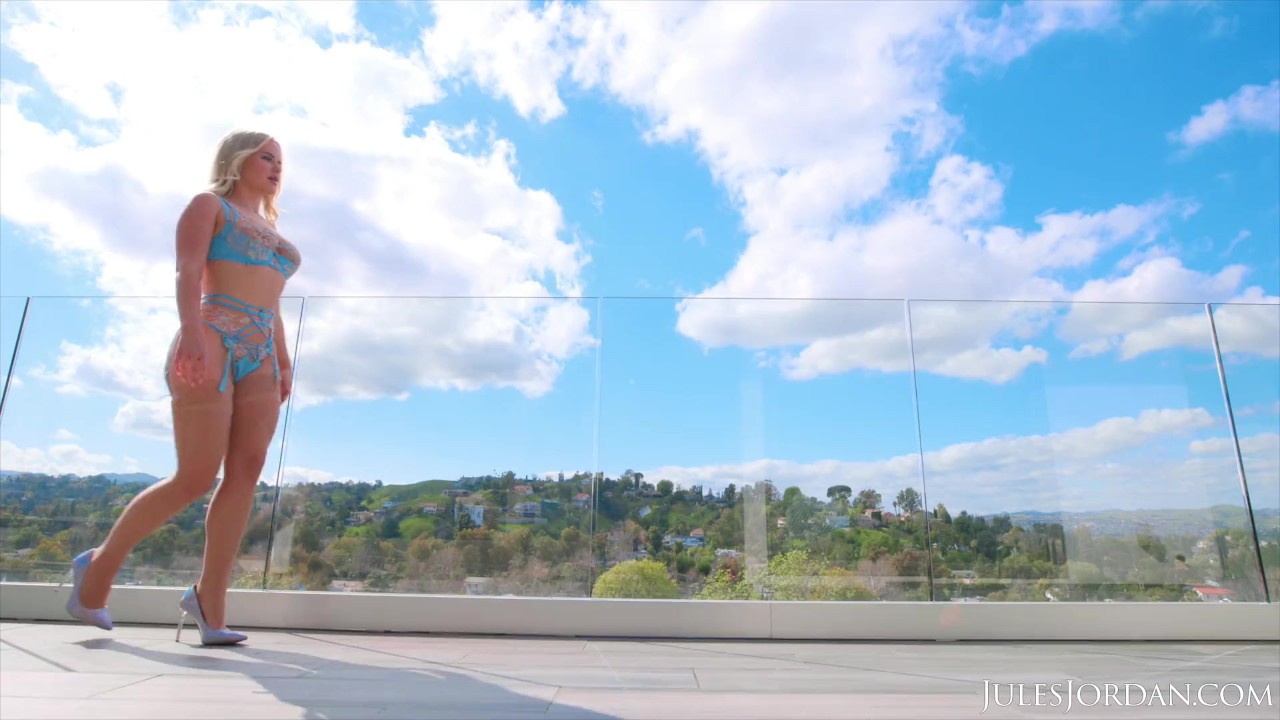 Slimthick Vic Is A Big Booty BBC Slut - Бесплатное секс видео - RedTube