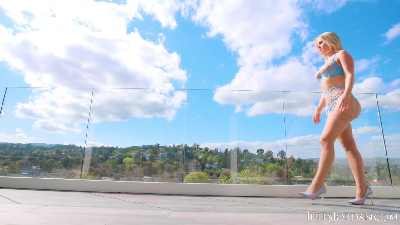 Slimthick Vic Is A Big Booty BBC Slut - Бесплатное секс видео - RedTube