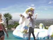 Oily Bi Outdoor Threesome 1/16