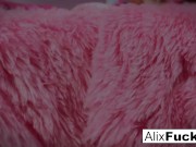 Alix & Elsa lick each other's pussies 1/16