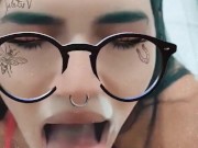 he cummed a lot in my face 4/16