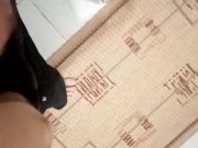 Еще 28, но хуек уже не стоит нормально. Лузер-импотент вонюша филимонов пыжится, ебясь с рукой 3/16