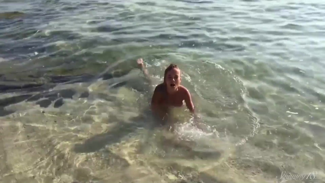 Teen Nude Mermaid Delilah Lets The Waves Run All Over Her Body! - Free Sex Video - RedTube