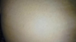 Llenandole el culo de leche a mi vecina infiel