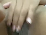  19 años se masturba mientras esta en clases online, no se aguanto las ganas 2/16