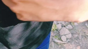 Boobs de Nisha provocam em público: pickup explícito