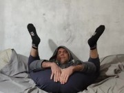 I listening radio  4/16