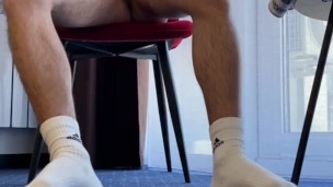 HAIRY LEGS WHITE SOCKS HANDJOB