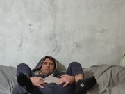 making my feet pleasure 12/16