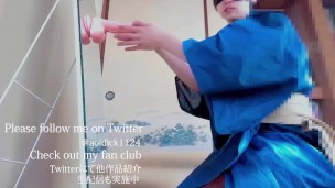デカチンフェラしながら自分もオナニーしちゃう変態ノンケイケメン