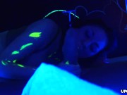 Brunette Busty Sexy Milf 10/16