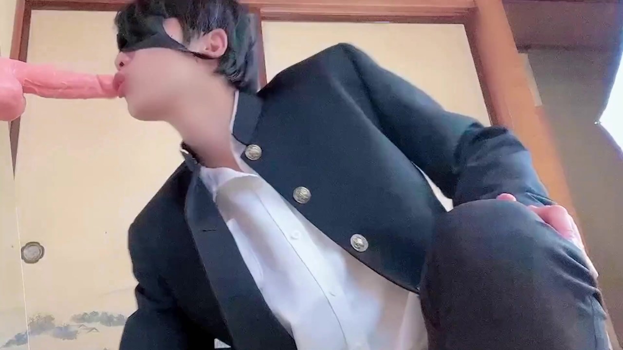 ヤンキー高校生は初めてみる友達のフル勃起したチンコに戸惑いつつフェラをする - Video di sesso gratis - RedTube