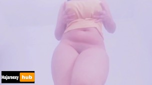 خشيه ليا احبيبة زبك بين فخادي ديه و جيبو حكو مزيان على طبوني 💦