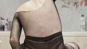 Fun with two dildos and a big cumshot
