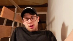 Splendido video masturbatorio mentre guardo la foto di crush!