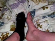 Spiele ein bisschen mit meinen Füßen 🤭🥰 1/16